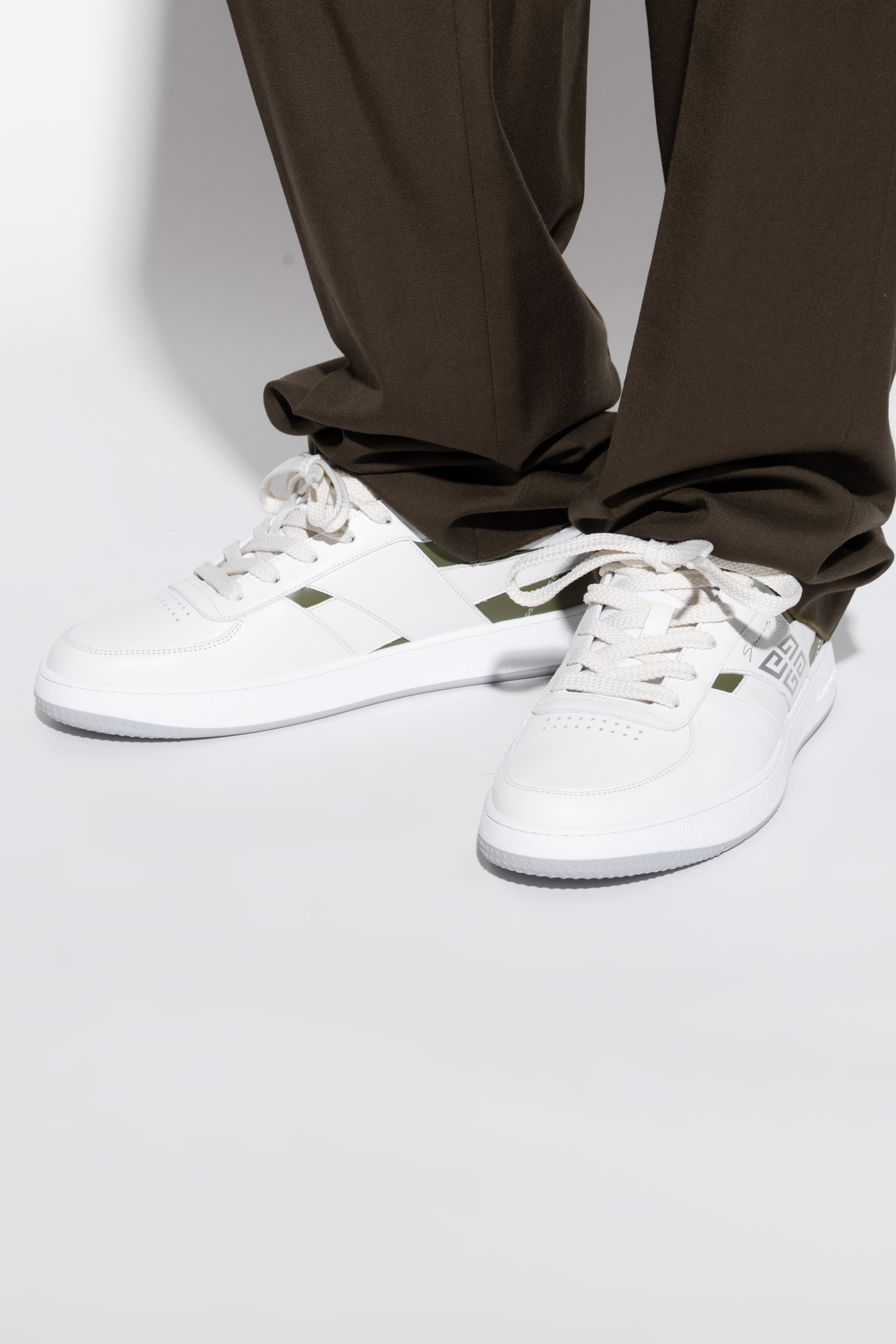【送料&関税込】Givenchy G Mowe Low Sneakers Givenchy Men's G Move Leather Low-Top Sneakers | Neiman Marcus